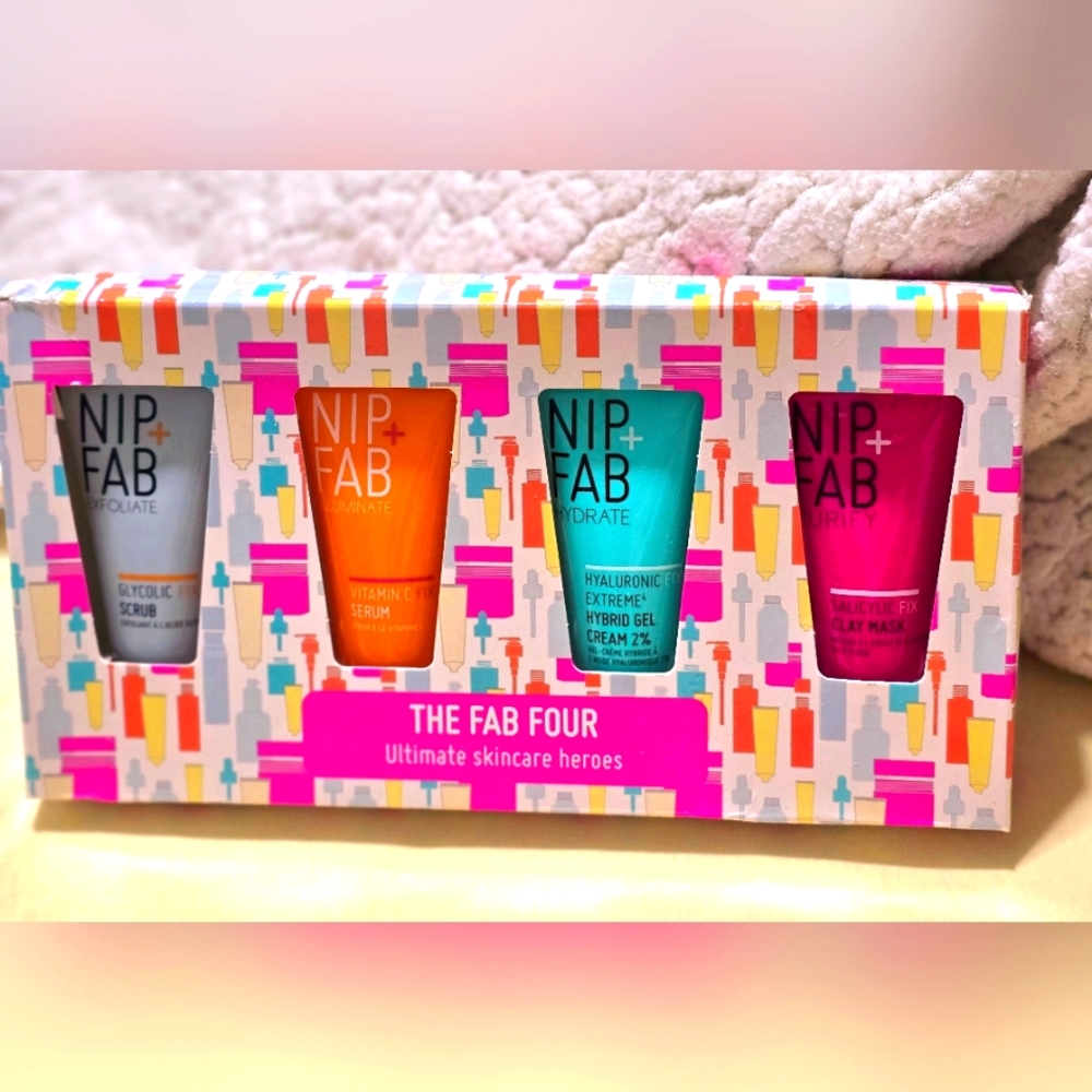 NEW! NIP + FAB The Fab Four Gift Skincare Set